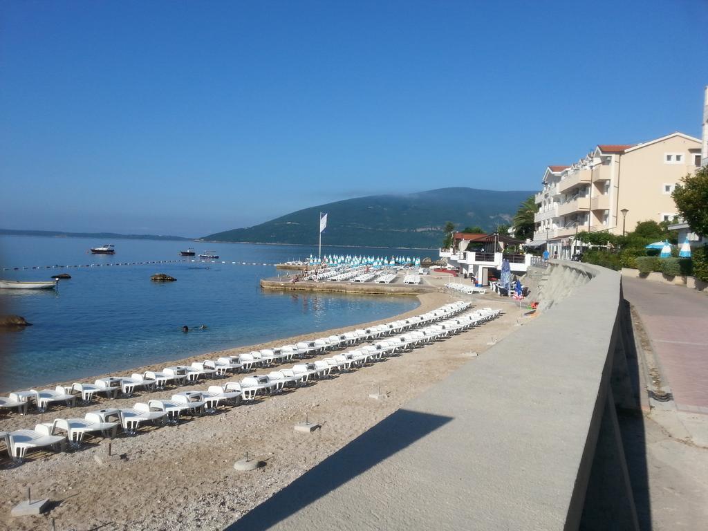 Ferienwohnung Panoramic Bliss Herceg Novi Zimmer foto
