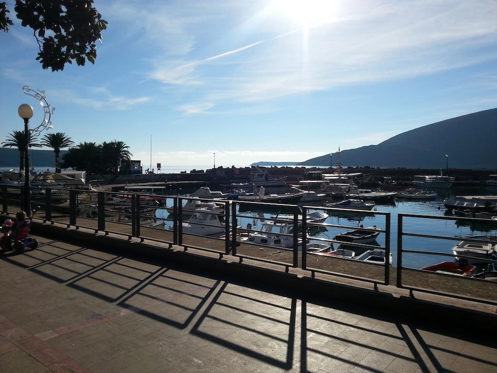 Ferienwohnung Panoramic Bliss Herceg Novi Zimmer foto